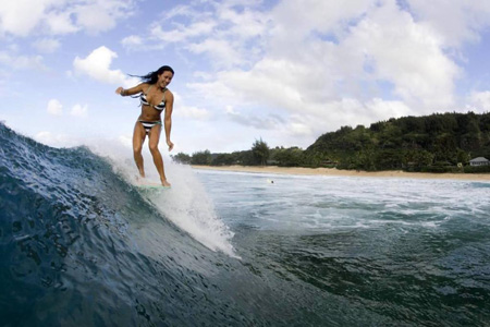 girl-surfing04